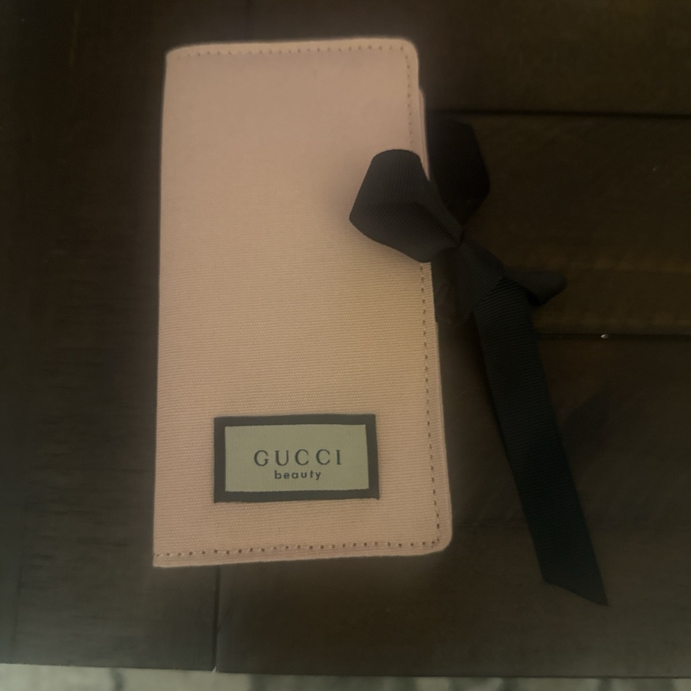 Gucci Beauty Peach Wallet with Black Bow and makeup brushes GWP item